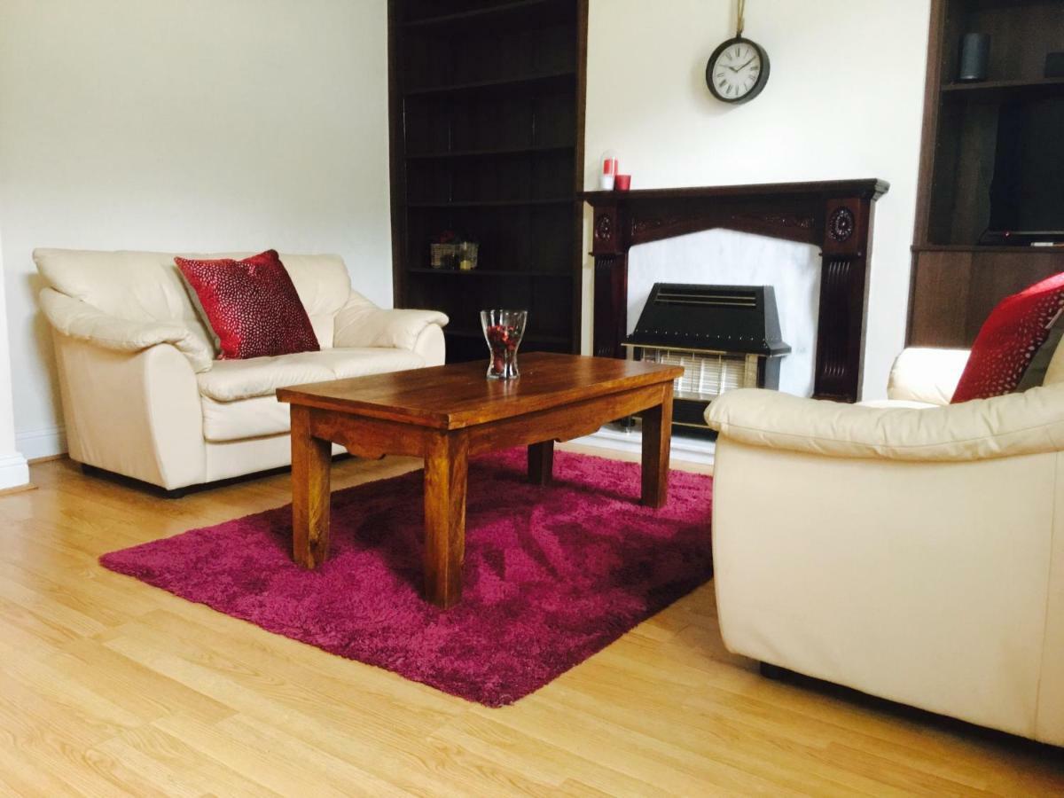 Villa The Ideal House - 24 7 Check In Parking Bradford  Exterior foto